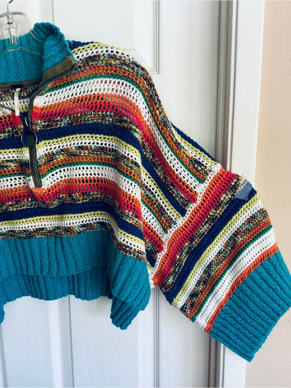 FREE PEOPLE..oversized sweater - Picture 1 of 8
